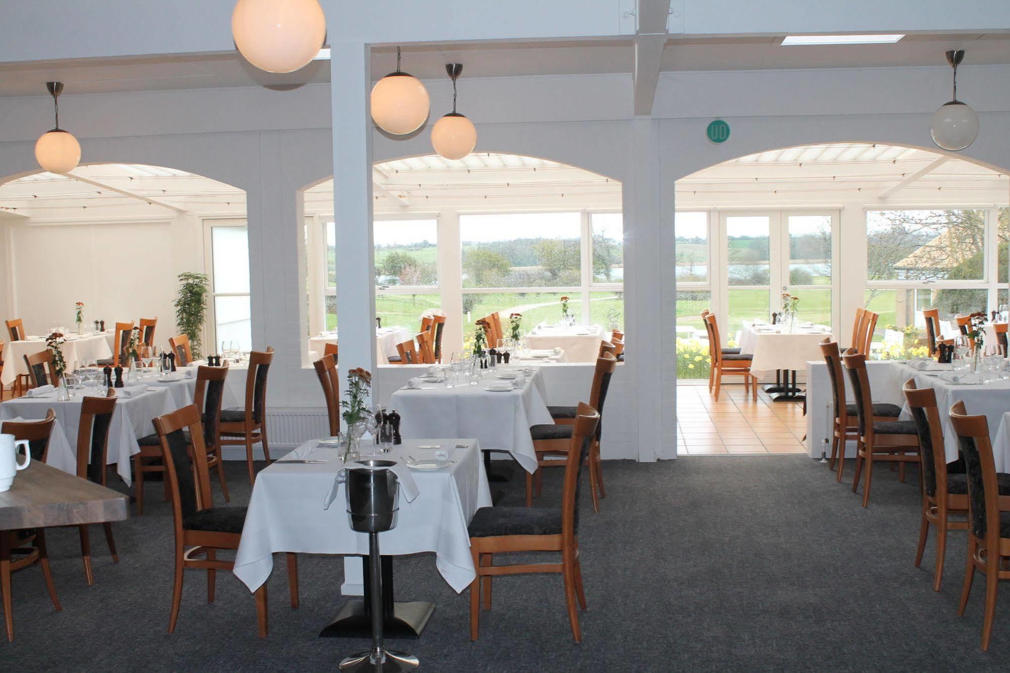 Mon Golf Resort - Hotel Praestekilde Keldbylille Dış mekan fotoğraf