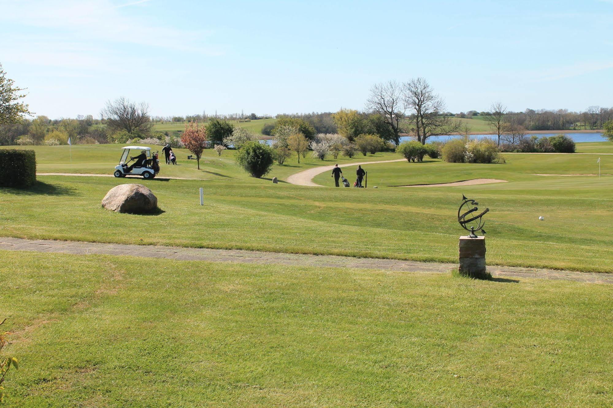 Mon Golf Resort - Hotel Praestekilde Keldbylille Dış mekan fotoğraf